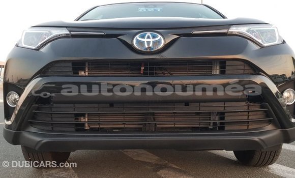 Acheter Import Utilitaire Toyota HiAce Noir à Import - Dubai, Iles Acheter Import Utilitaire Toyota HiAce Noir à Import - Dubai, Iles