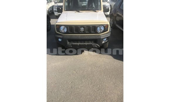 Buy Import Suzuki Jimny Beige Car in Import - Dubai in Iles Buy Import Suzuki Jimny Beige Car in Import - Dubai in Iles