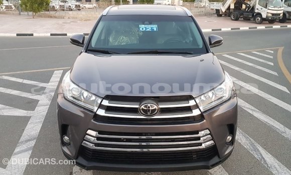 Acheter Import Voiture Toyota Highlander Autre à Import - Dubai, Iles Acheter Import Voiture Toyota Highlander Autre à Import - Dubai, Iles