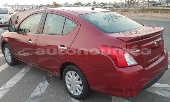 Acheter Import Voiture Nissan Versa Rouge à Import - Dubai, Iles Acheter Import Voiture Nissan Versa Rouge à Import - Dubai, Iles