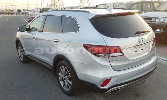 Acheter Import Voiture Hyundai Santa Fe Autre à Import - Dubai, Iles Acheter Import Voiture Hyundai Santa Fe Autre à Import - Dubai, Iles