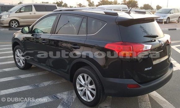 Acheter Import Utilitaire Toyota HiAce Noir à Import - Dubai, Iles Acheter Import Utilitaire Toyota HiAce Noir à Import - Dubai, Iles