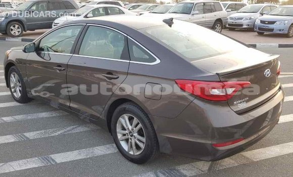 Acheter Import Voiture Hyundai Sonata Marron à Import - Dubai, Iles Acheter Import Voiture Hyundai Sonata Marron à Import - Dubai, Iles